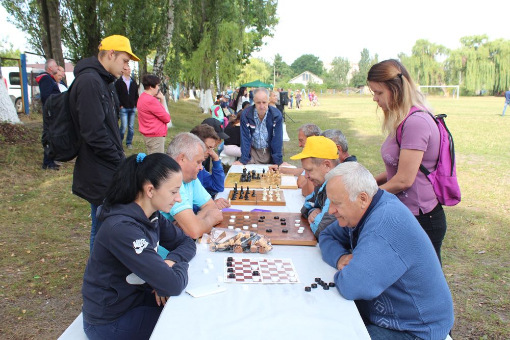 svyato sport ednae vidbulosya minuloji suboti na stadioni zavodu kamenedrobilnikiv 2